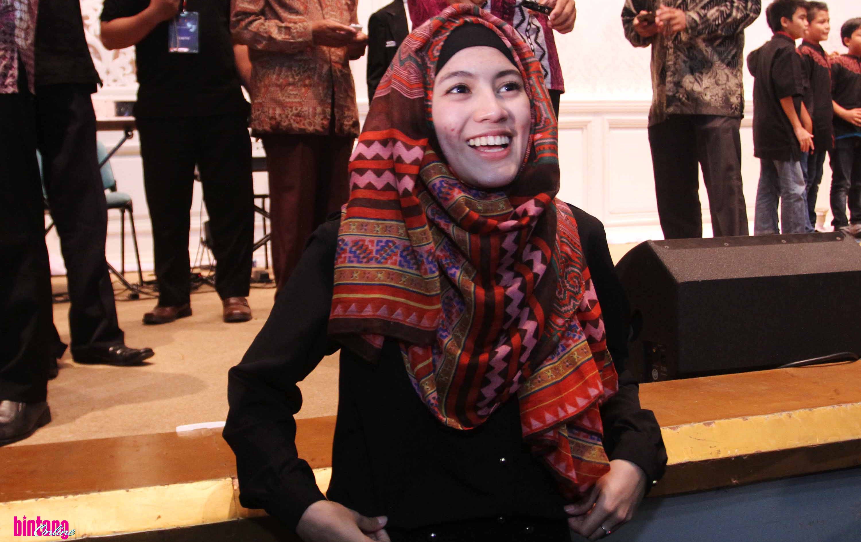 Hijab Ala Alyssa Soebandono Pasca Menikah Tutorial Pashmina By