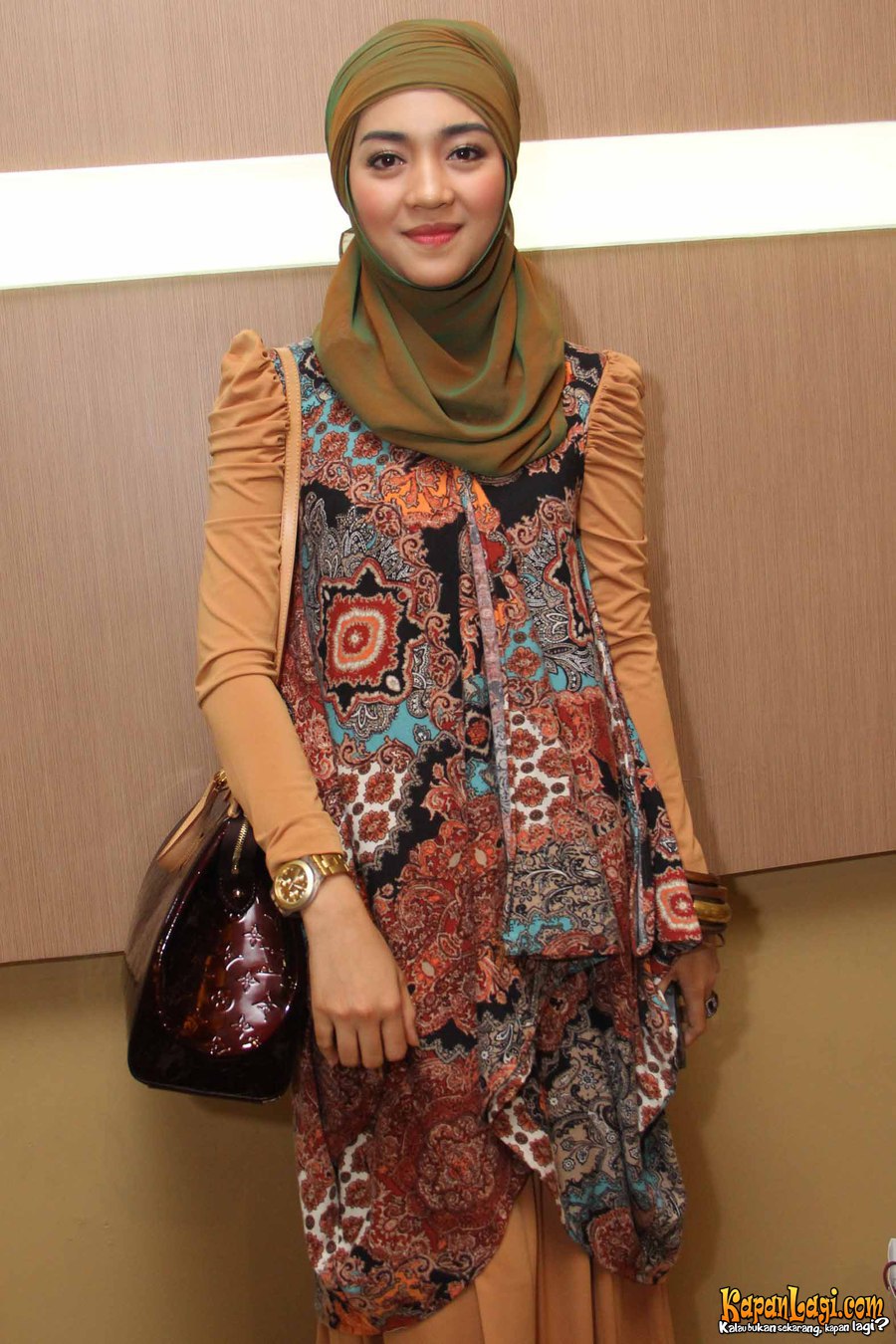 Gaya Hijab Modern Ala Nuri Maulida Tutorial Pashmina By Anita Scarf