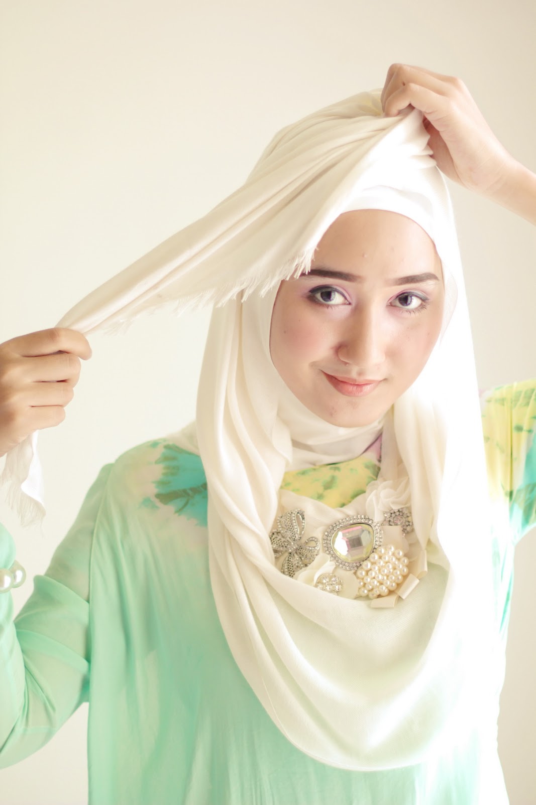 Tutorial Hijab Segi Empat Untuk Pesta Dian Pelangi Tutorial Hijab